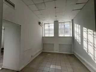 Помещение свободного назначения 161 м² — фото 4