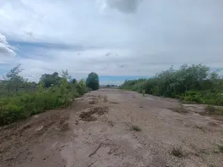 Земельные участки - Россия, Пермский край, Пермский р-н, Мулянка, Октябрьская ул, 51