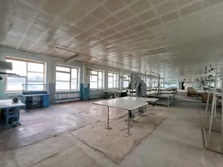 Помещение свободного назначения 1367,9 м² — фото 4